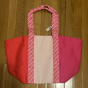 NWT Victoria’s Secret Tote